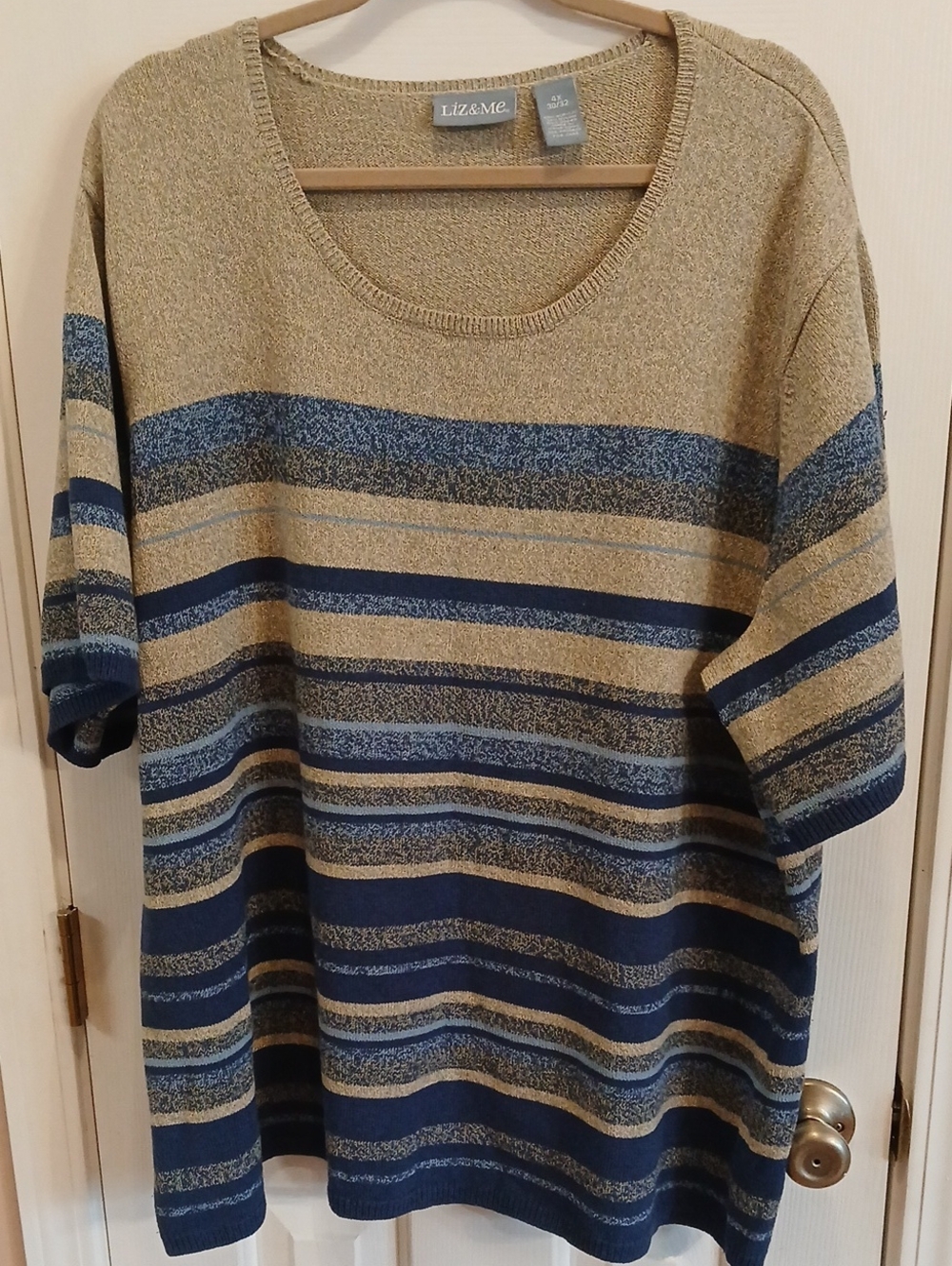 Liz & Me Blue and Tan Striped Scoop Neck Women's Top 4X